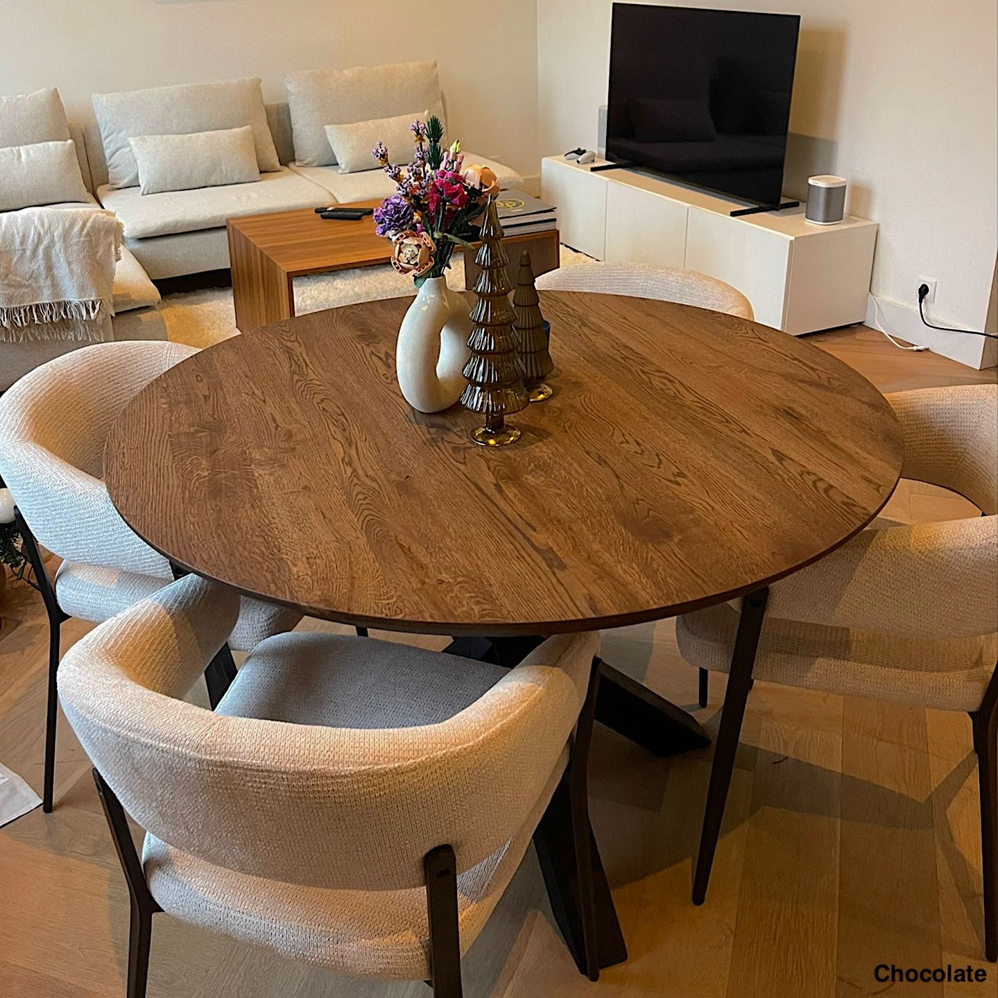 Ronde Eettafel Stark | Ronde Eiken Blad | Handgemaakte Eiken Matrix Poot | Chocolate behandeling